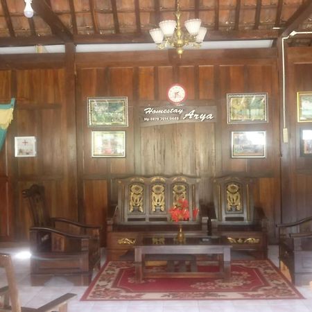 Homestay Arya Mangunan Bantul Exterior photo