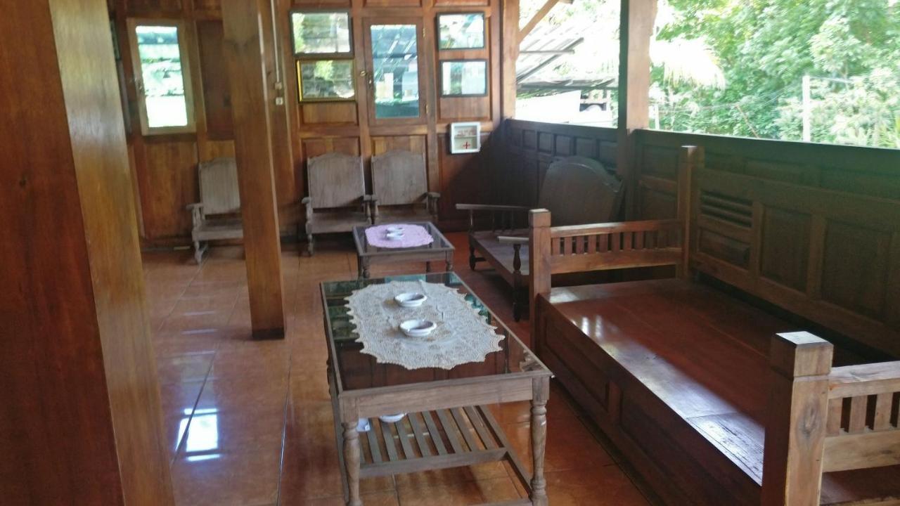 Homestay Arya Mangunan Bantul Exterior photo